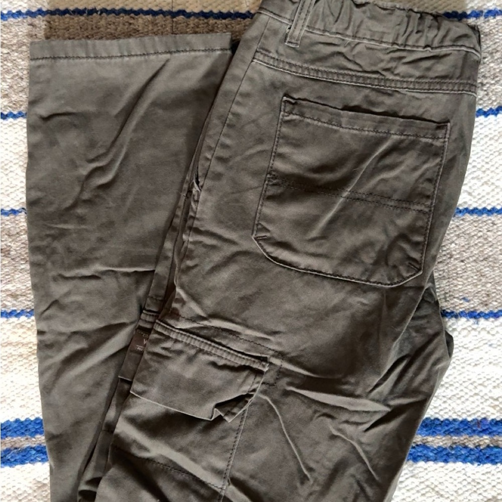 Wrangler Men's Dark Olive Cargo Pants